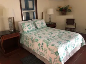 The Landmark Apartment - Room