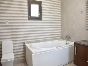 Merveilleuse villa conviviale et familiale avec jardin, jacuzzi et barbecue | Vue jardin | Proche de la plage | Avec animaux autorisés - Salle de bain
