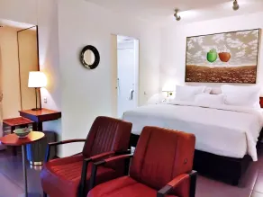 KoenoKoeni Boutique Hotel - Værelse