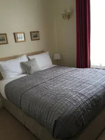 The Queen Hotel - Chambre