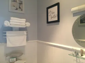 The Labouring Man - Baño