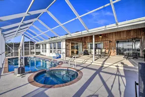 Family Waterfront 4BR Home Heated Pool Private Pier - Pool