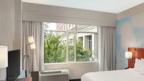 Courtyard by Marriott Greenville Downtown - Vue de la chambre