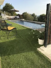 Twenty Rent - Pool