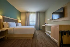 Wyndham Garden Saltillo - Zimmer