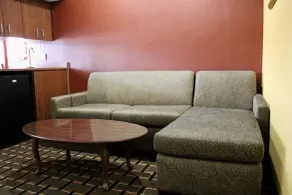 HomeTown Inn & Suites - Chambre