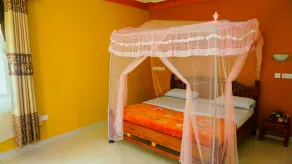 Bunyonyi Overland Resort - Room
