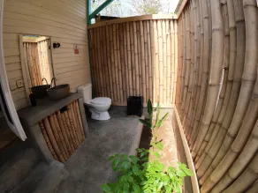 Casa Kapuas - Bathroom