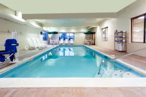 Wingate by Wyndham Erlanger - Florence - Cincinnati South - Piscine