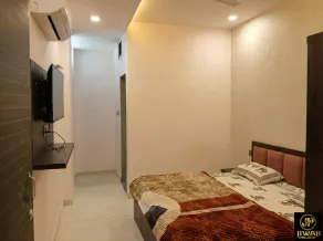 Jiwaji Palace - Room