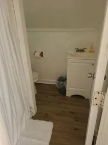 Harmon Creek Marina and Campground - Bathroom