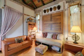 Views & Trails: Horse Farm Home in Campobello! - Innvendig