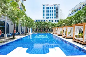 Risemount Premier Resort Da Nang - Pool