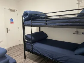 Rahman Hostel - Chambre