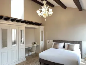 San Vio Palace Luxury Apartments - Rum