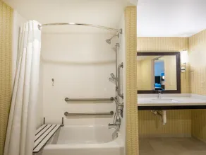 Holiday Inn Greensboro Coliseum by IHG - Salle de bain