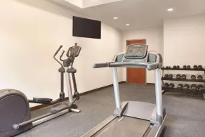 Country Inn & Suites by Radisson, Greensboro, NC - Salle de remise en forme