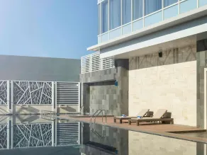 Novotel Makassar Grand Shayla - Pool