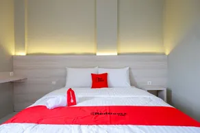 RedDoorz Syariah near Exit Tol Krapyak Semarang - Chambre