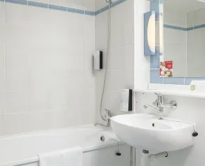 Campanile Hotel - Basildon - East of London - Baño