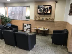 Colonial Hotel - Lobby
