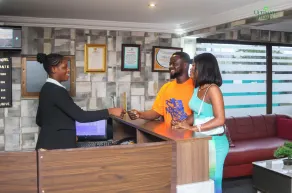 ULTIMATE HOTEL - Reception