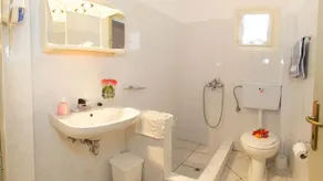Nostos - Baño