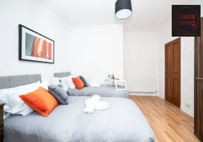 Cosy Apartment by Klass Living Bellshill - Zimmer