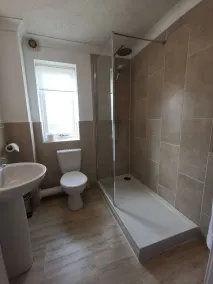 The River Haven Hotel - Baño