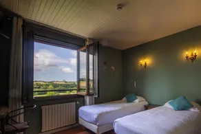 Logis Hôtel et Restaurant La Bombardière - Værelse