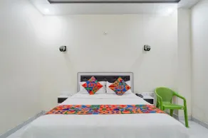 Fabhotel Kalawati Palace - Chambre