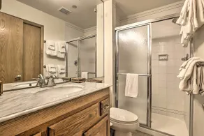 Ski-in/ski-out Beaver Creek Condo w/ Mtn Views! - Interior