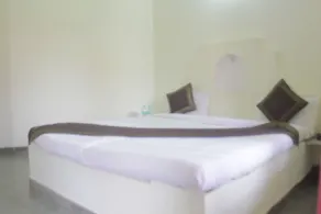Sariska Tiger Camp Resort - Utsikt från rummet