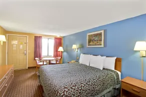 Days Inn by Wyndham Lawrenceville - Chambre