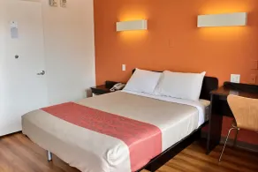 Motel 6-Pismo Beach, CA - Chambre