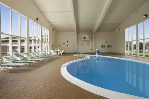 Days Inn by Wyndham - Cape Cod - Piscine