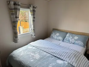 The Beachside Hideout - St Michaels Caravan Park - Værelse
