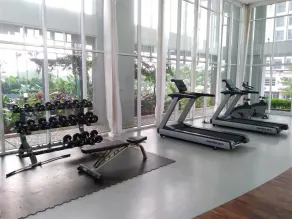 Exclusive Studio Casa de Parco Apartment By Travelio - Salle de remise en forme