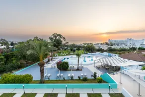 Adelais Bay Hotel - Chambre