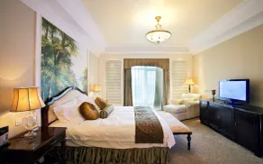Crowne Plaza Ocean Spring Resort by IHG - Room