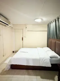 Prompt Inn Chareonkrung - พร้อมอินน์ เจริญกรุง - Quarto
