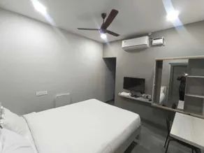 Sri Renga Inn - Chambre