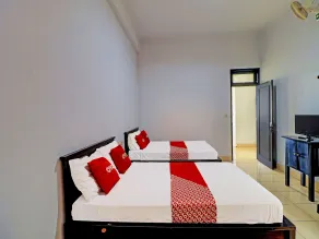 RedDoorz at Hotel Nuansa Indah Denpasar - Zimmer