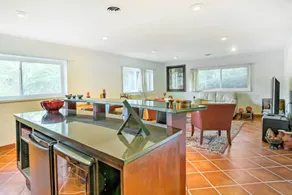 Zeitgenössische Cincinnati Apt w / WiFi Mins nach Kenwood - Innenbereich