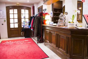 Hostellerie Saint Florent - Resepsjon