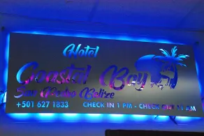 Hotel Coastalbay 2 & Golf Cart Rental - Reception