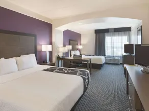 La Quinta by Wyndham Arlington North 6 Flags Dr - Chambre