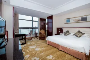 New Century Hotel Qingdao - Room