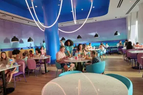 Universal Kids Resort Hotel - Restaurant