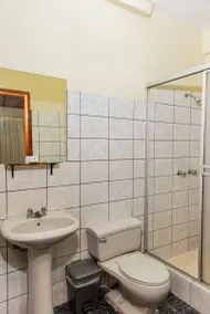 Hotel Oro Verde Iquitos - Bathroom
